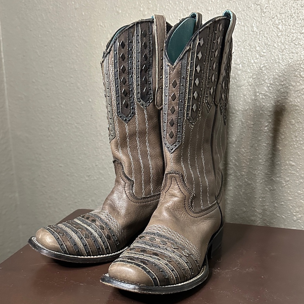 CORRAL VINTAGE Studded Detail Boots